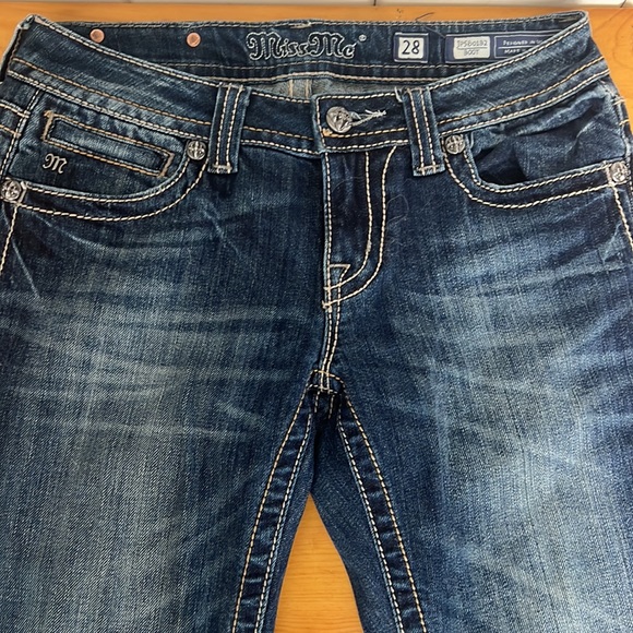 Miss Me Jeans - Picture 2 of 5